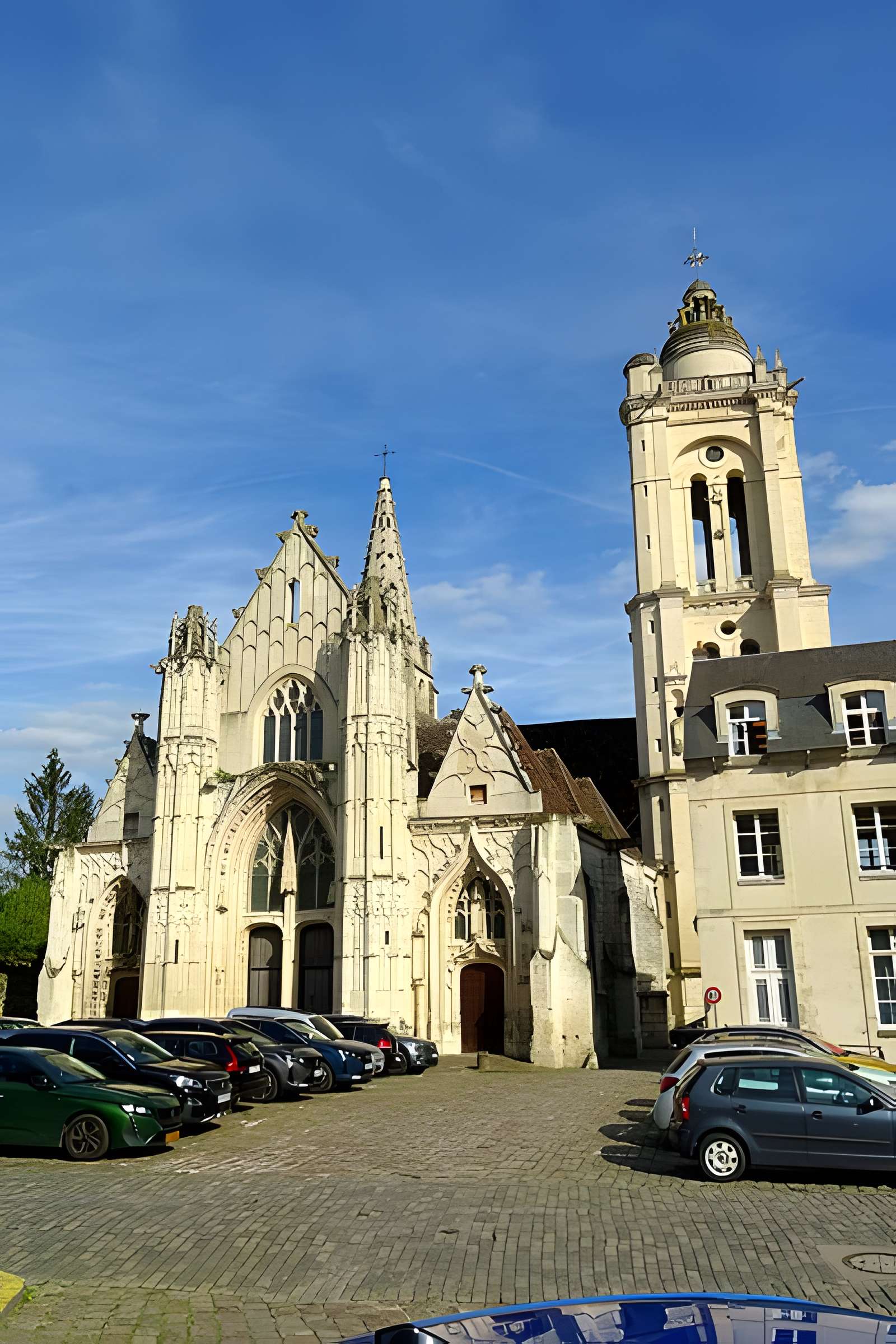 Église Saint-Pierre de Senlis