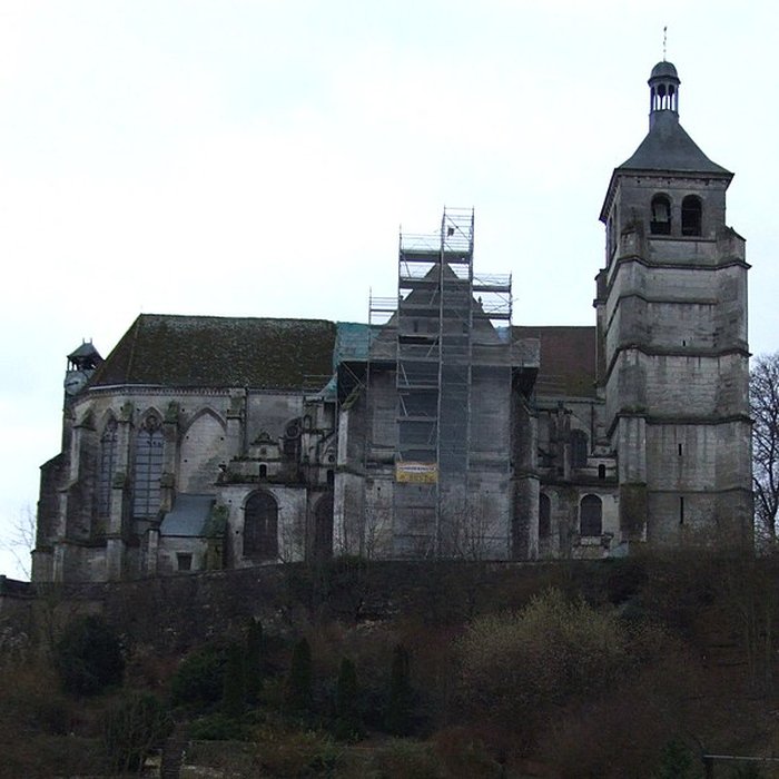 Photo de Église Saint-Pierre de Tonnerre