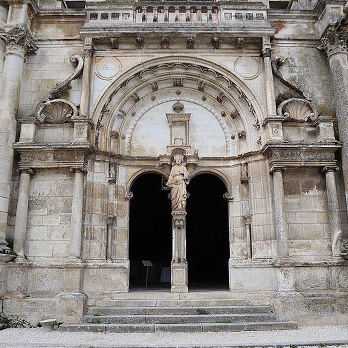 Photo de Église Saint-Pierre de Tonnerre