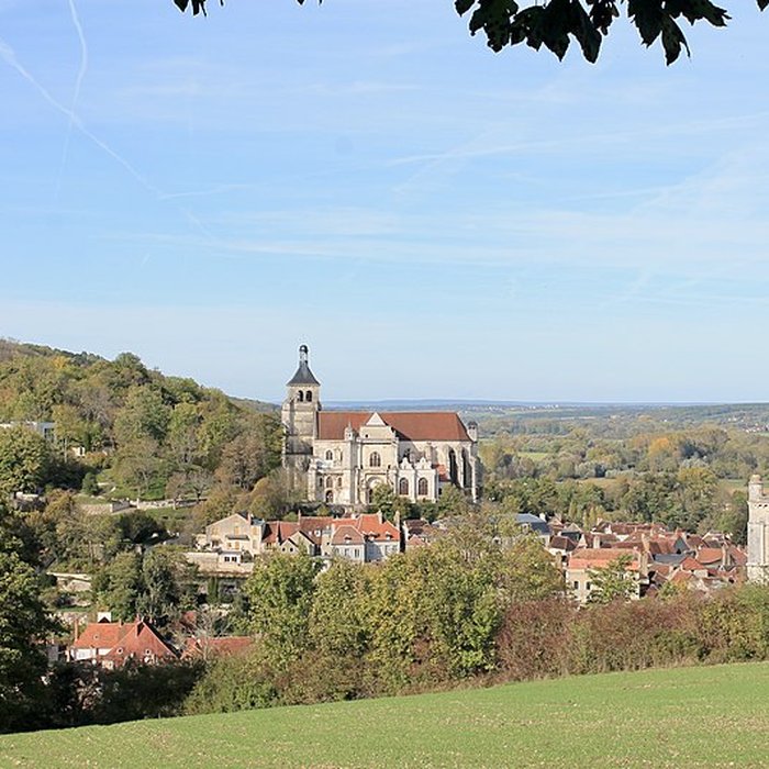 Photo de Église Saint-Pierre de Tonnerre