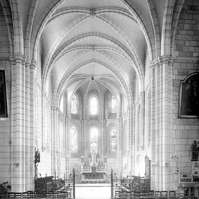 Photo de Église Saint-Pierre de Tonnerre