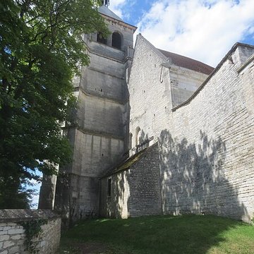 Église Saint-Pierre de Tonnerre