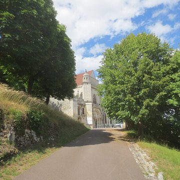 Église Saint-Pierre de Tonnerre