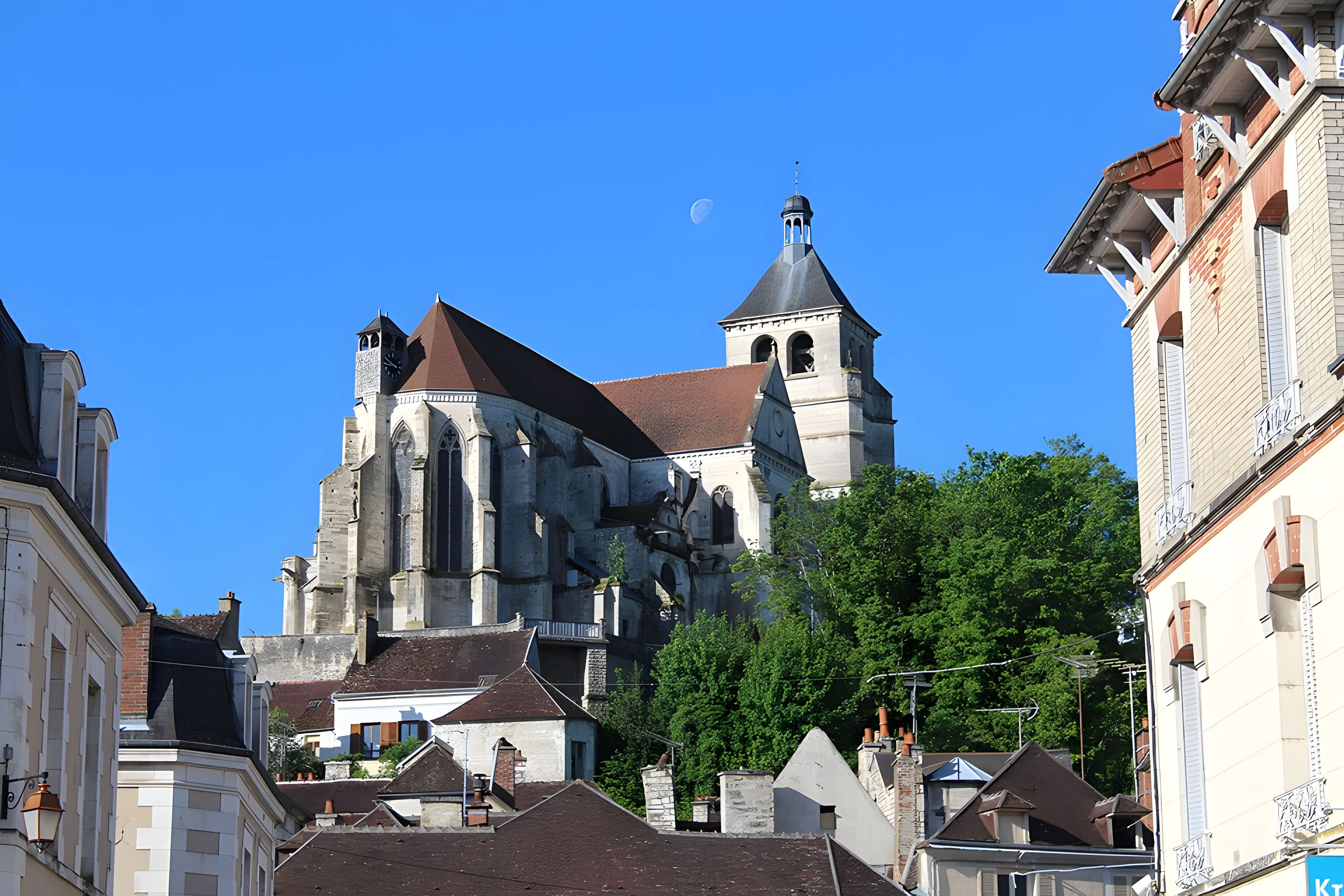 Église Saint-Pierre de Tonnerre