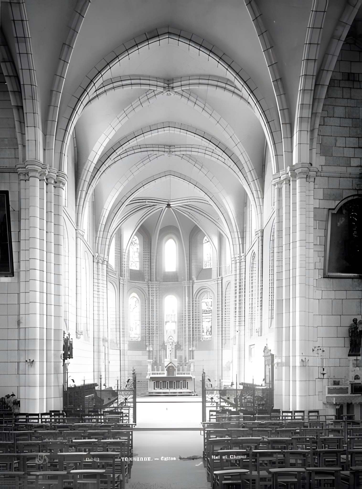 Église Saint-Pierre de Tonnerre