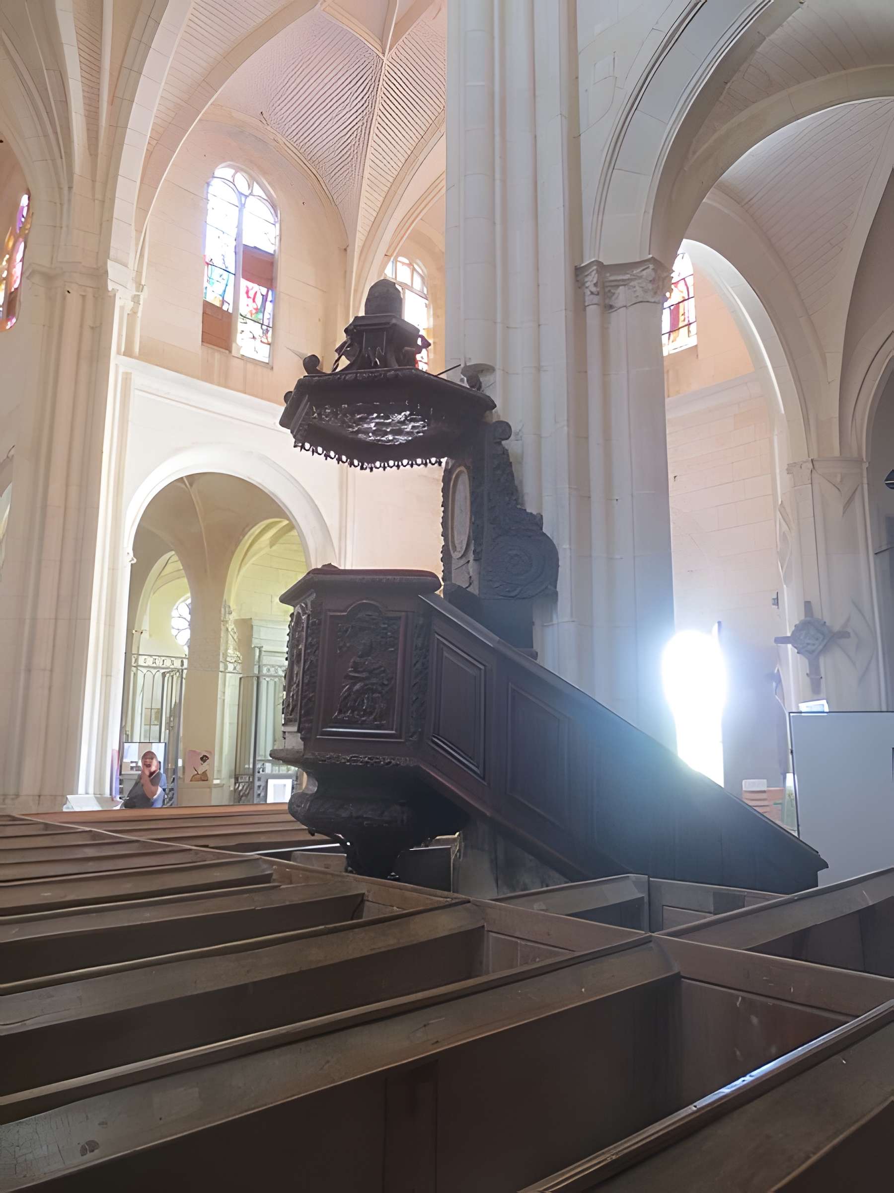 Église Saint-Pierre de Tonnerre