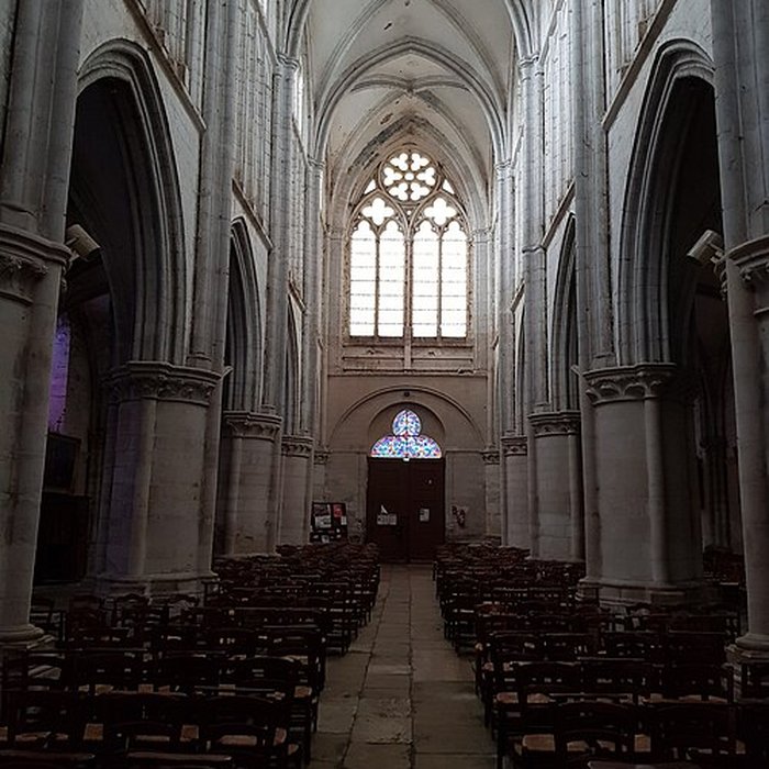 Photo de Église Saint-Pierre de Varzy
