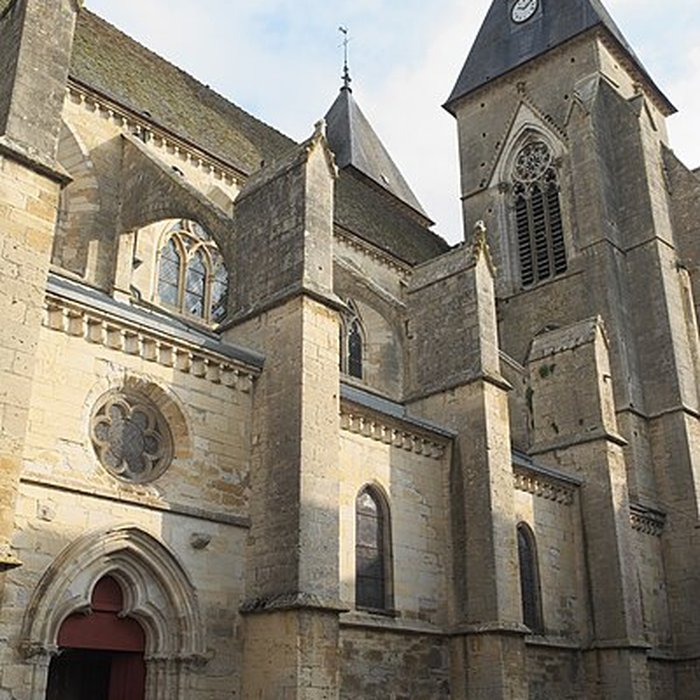 Photo de Église Saint-Pierre de Varzy