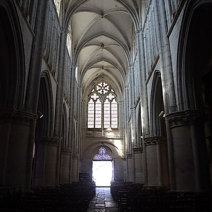 Photo de Église Saint-Pierre de Varzy