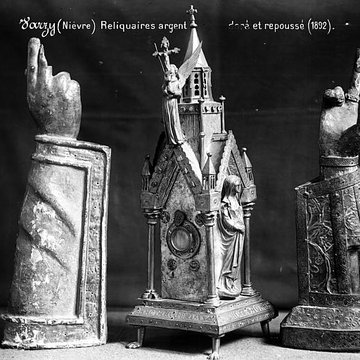 Église Saint-Pierre de Varzy