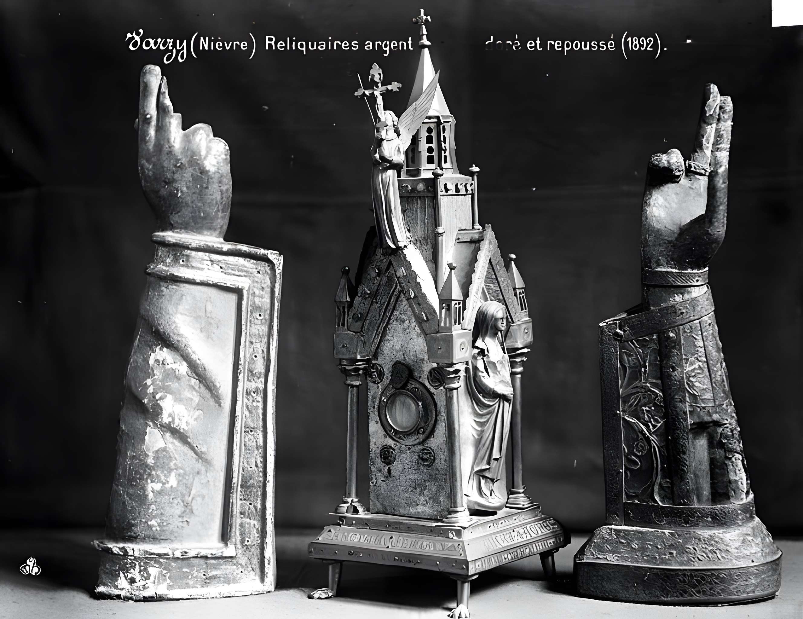 Église Saint-Pierre de Varzy