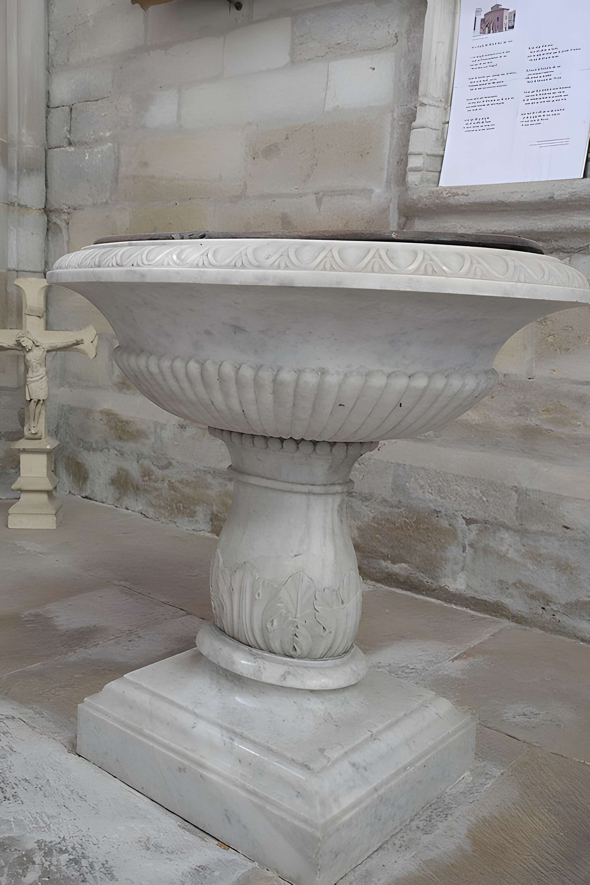 Église Saint-Pierre de Varzy