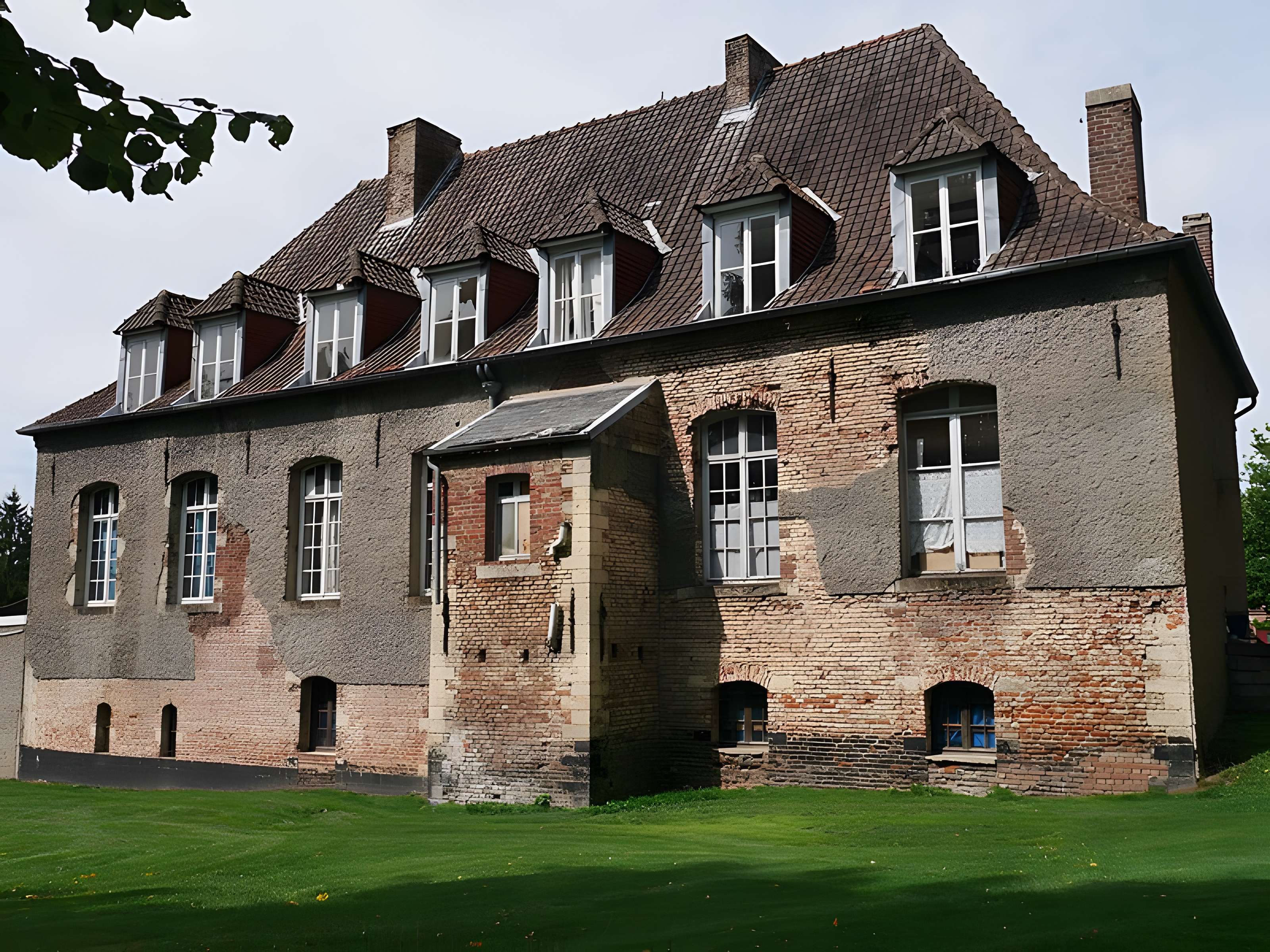 Ancien château comtal