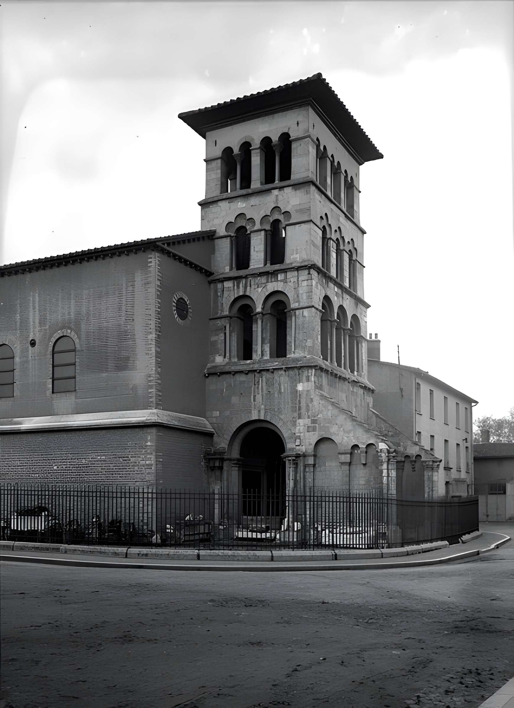 Église Saint-Pierre de Vienne