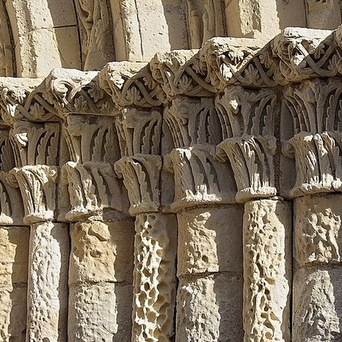 Photo de Église Saint-Pierre dÉchebrune