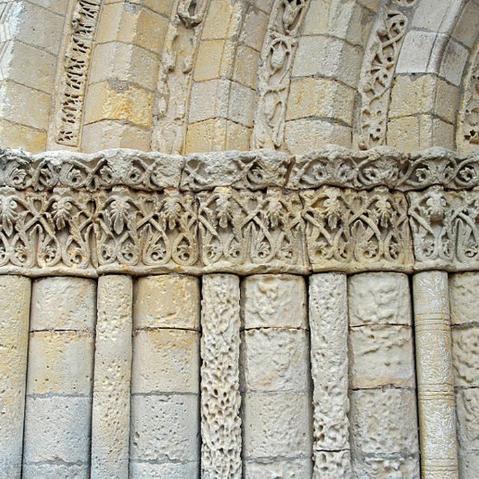 Photo de Église Saint-Pierre dÉchebrune