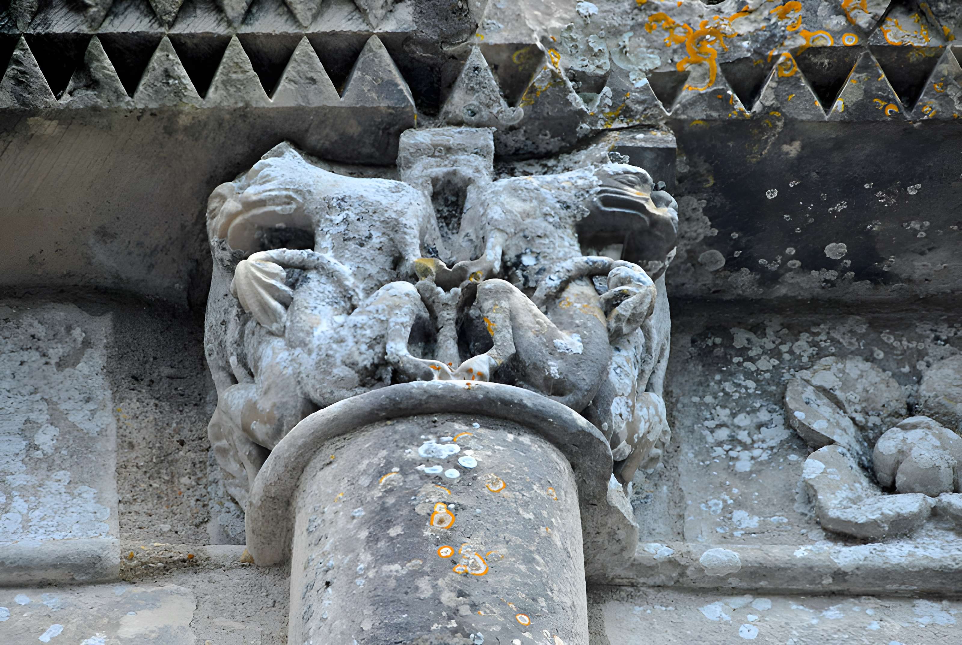 Église Saint-Pierre d'Échebrune