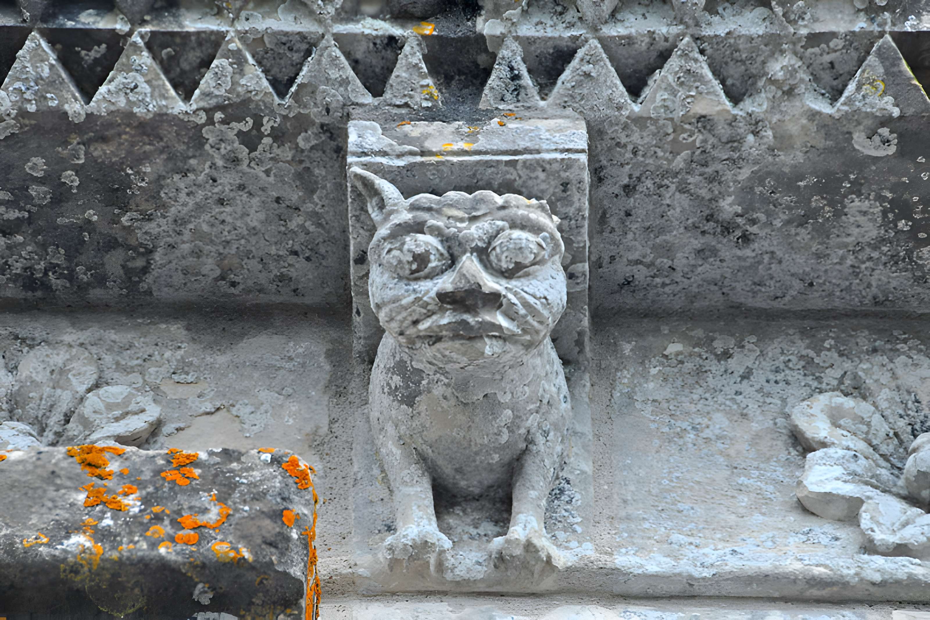 Église Saint-Pierre d'Échebrune