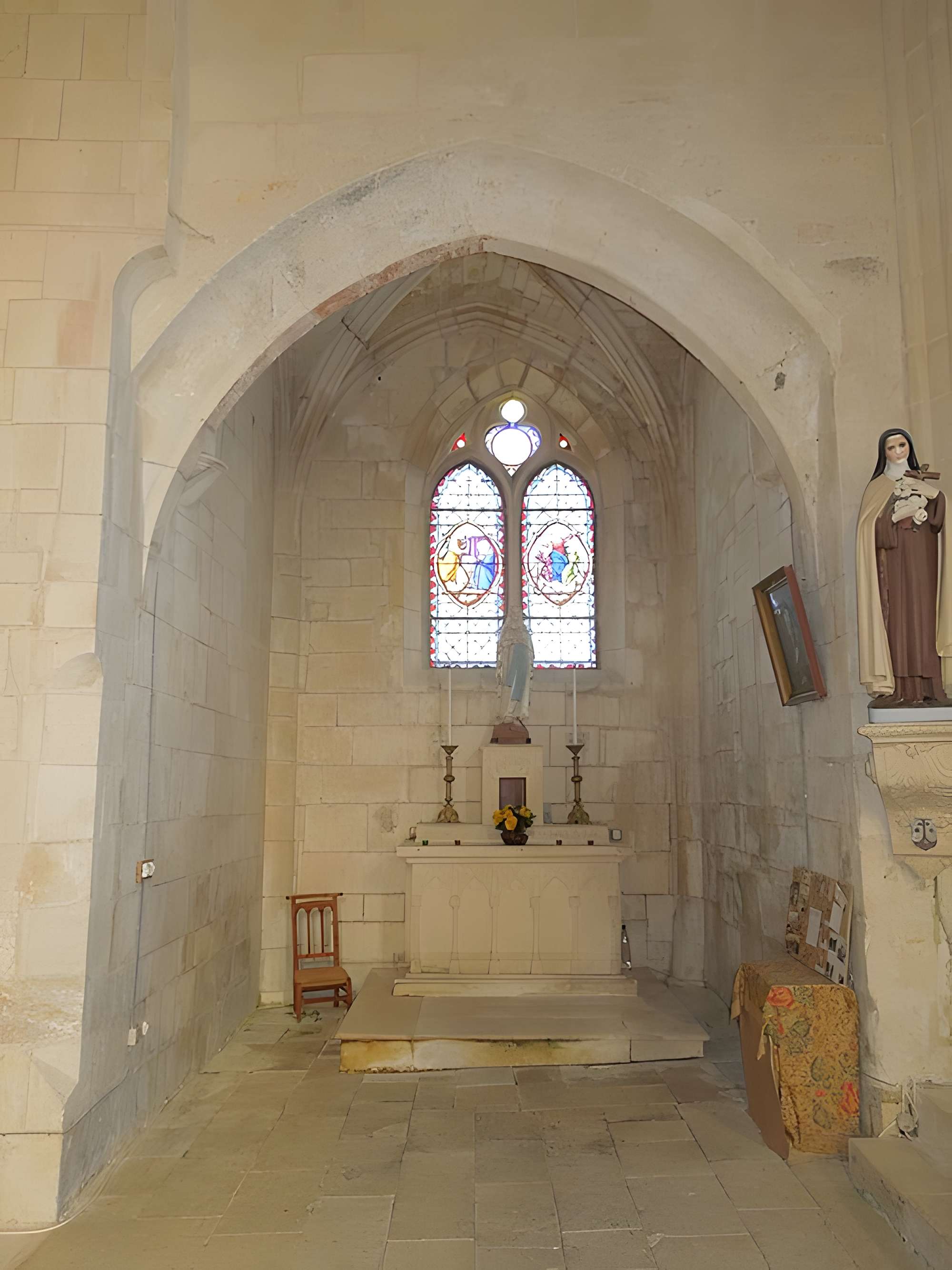 Église Saint-Pierre d'Échebrune