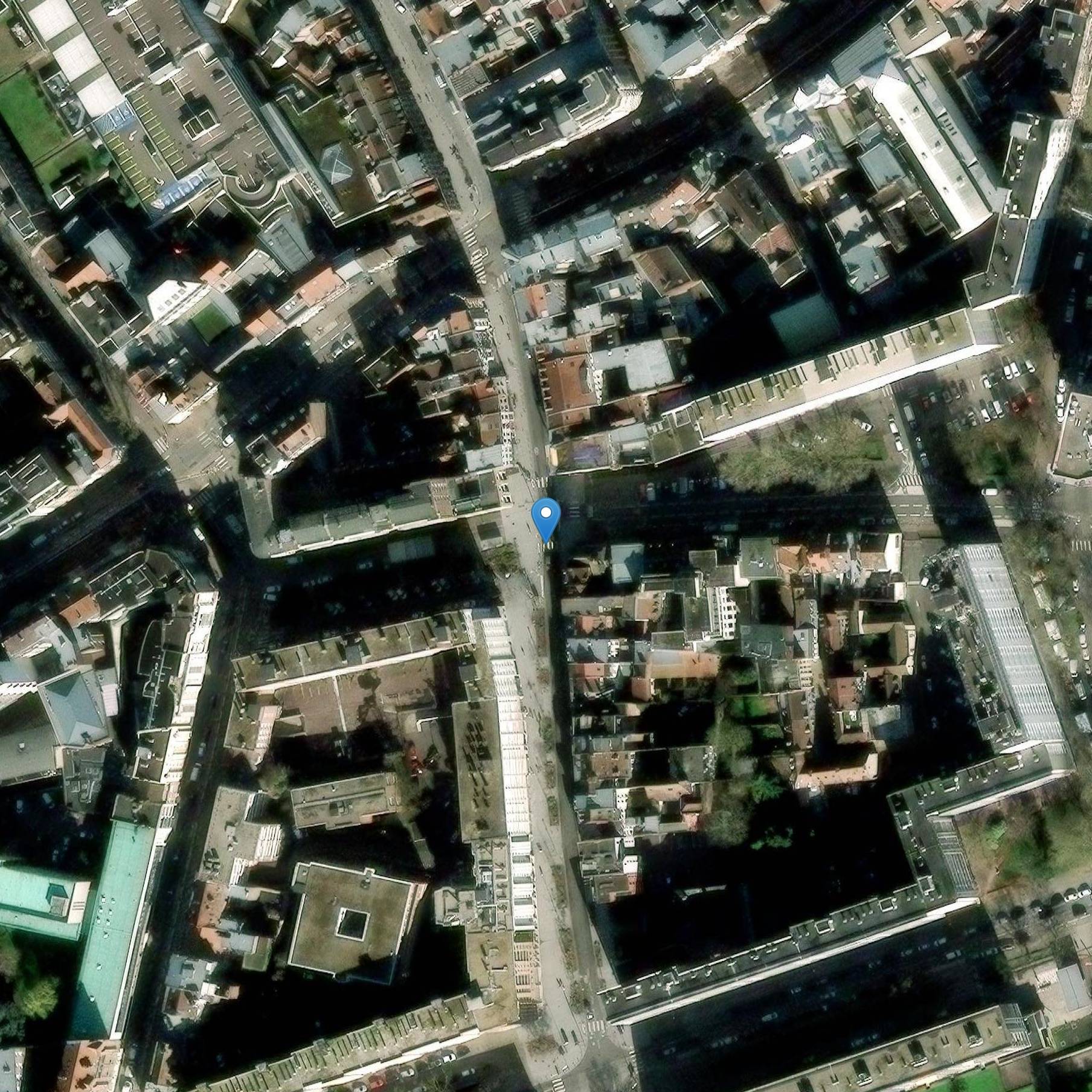 Photo de 聖ニカイズを代表する石に刻印