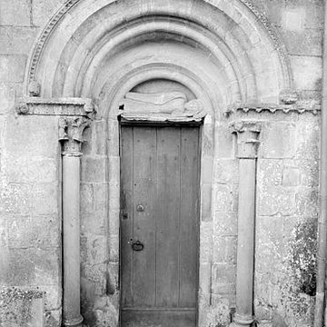 Église Saint-Pierre dOuézy