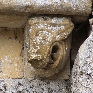 Église Saint-Pierre dOuézy