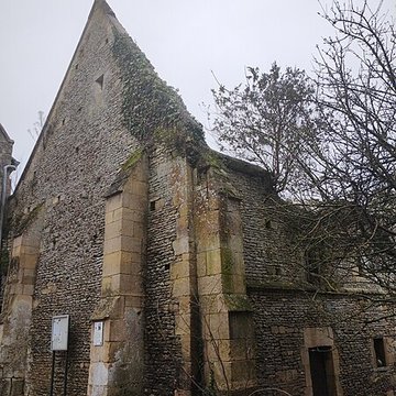 Église Saint-Pierre dOuézy