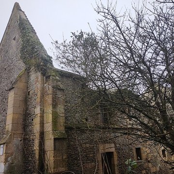 Église Saint-Pierre dOuézy