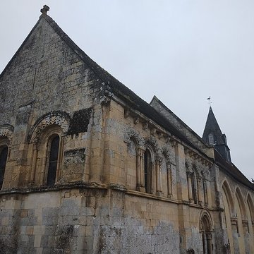 Église Saint-Pierre dOuézy