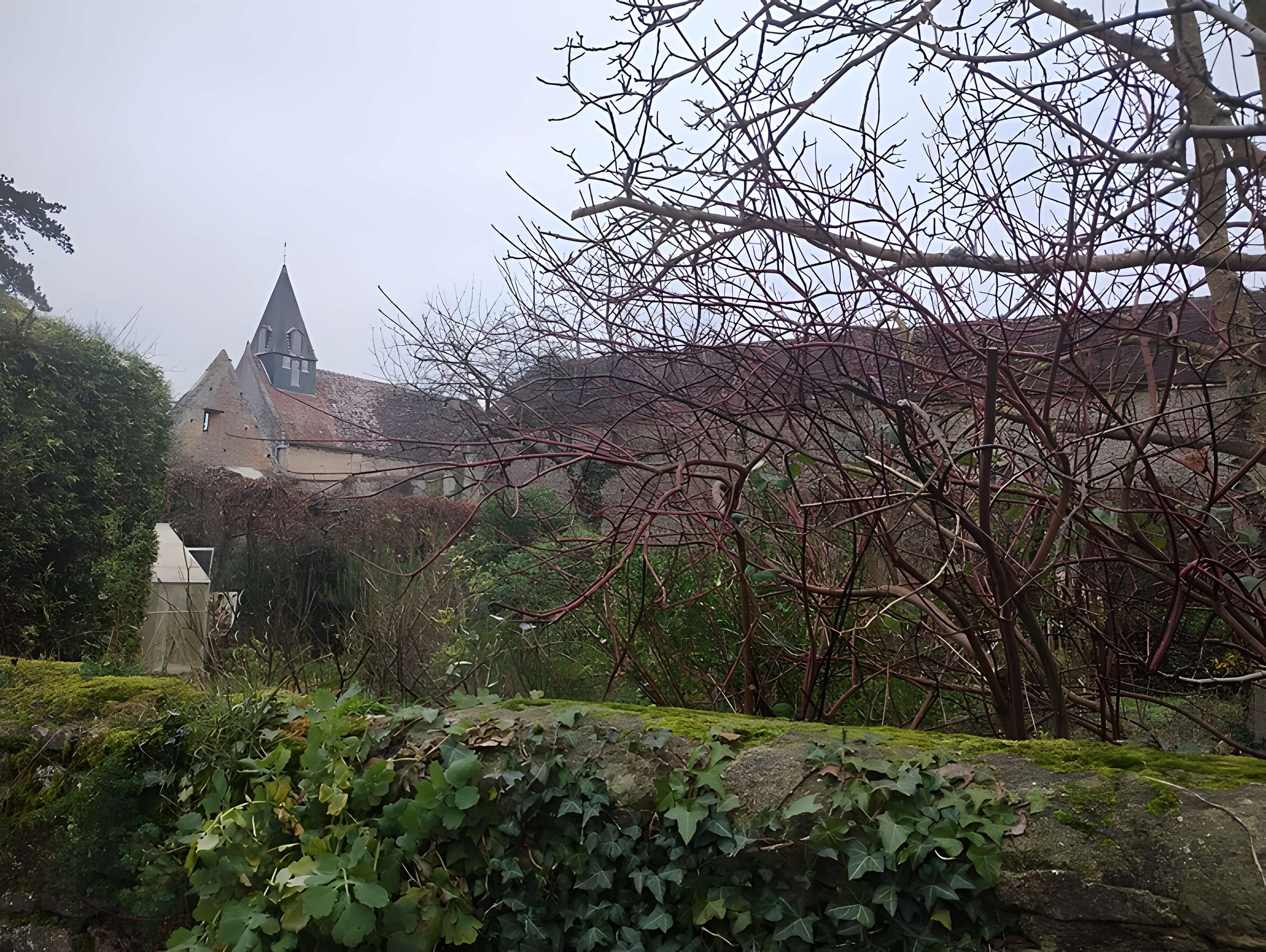 Église Saint-Pierre d'Ouézy