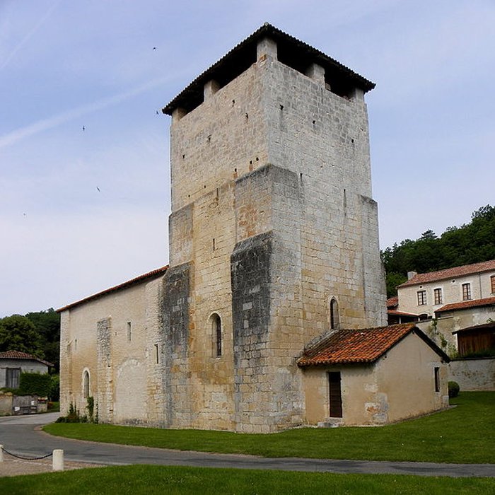 Photo de Église Saint-Pierre et Saint-Paul de Bussac