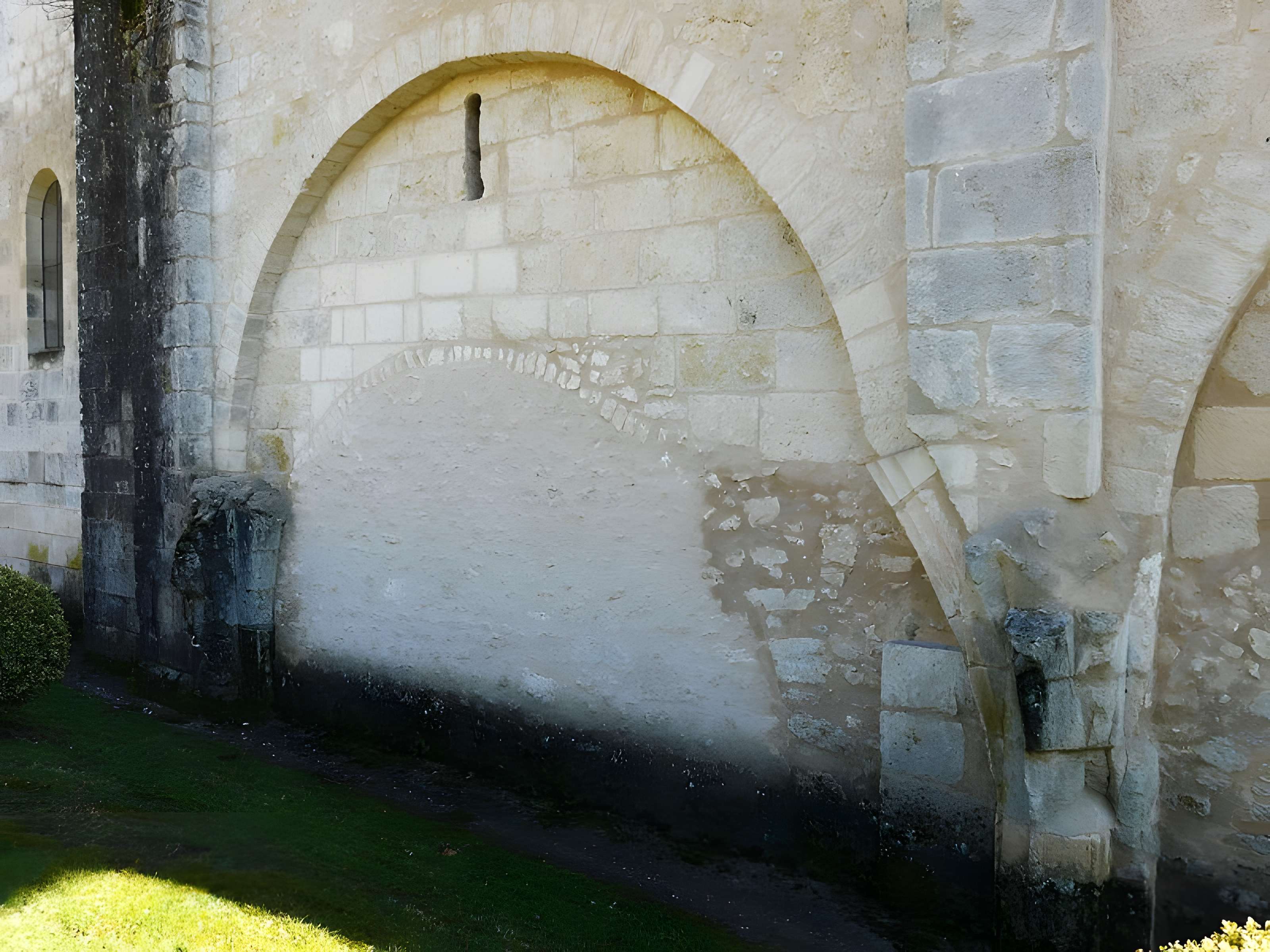 Église Saint-Pierre et Saint-Paul de Bussac