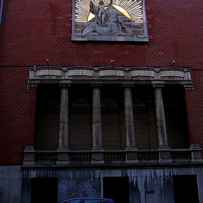 Photo de Immeuble, siège du Cercle Phylosophique et Culturel