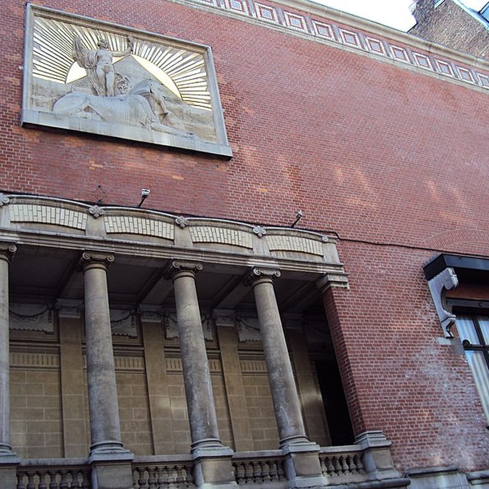 Photo de Immeuble, siège du Cercle Phylosophique et Culturel