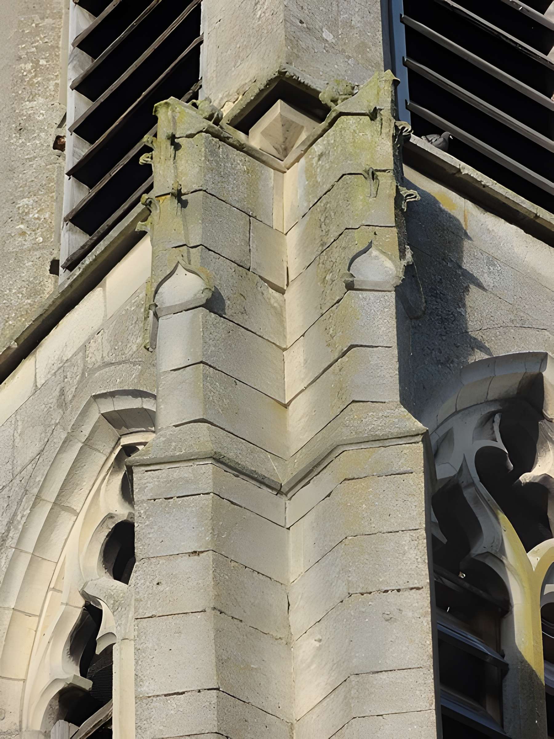 Église Saint-Pierre et Saint-Paul de Précy-sur-Oise