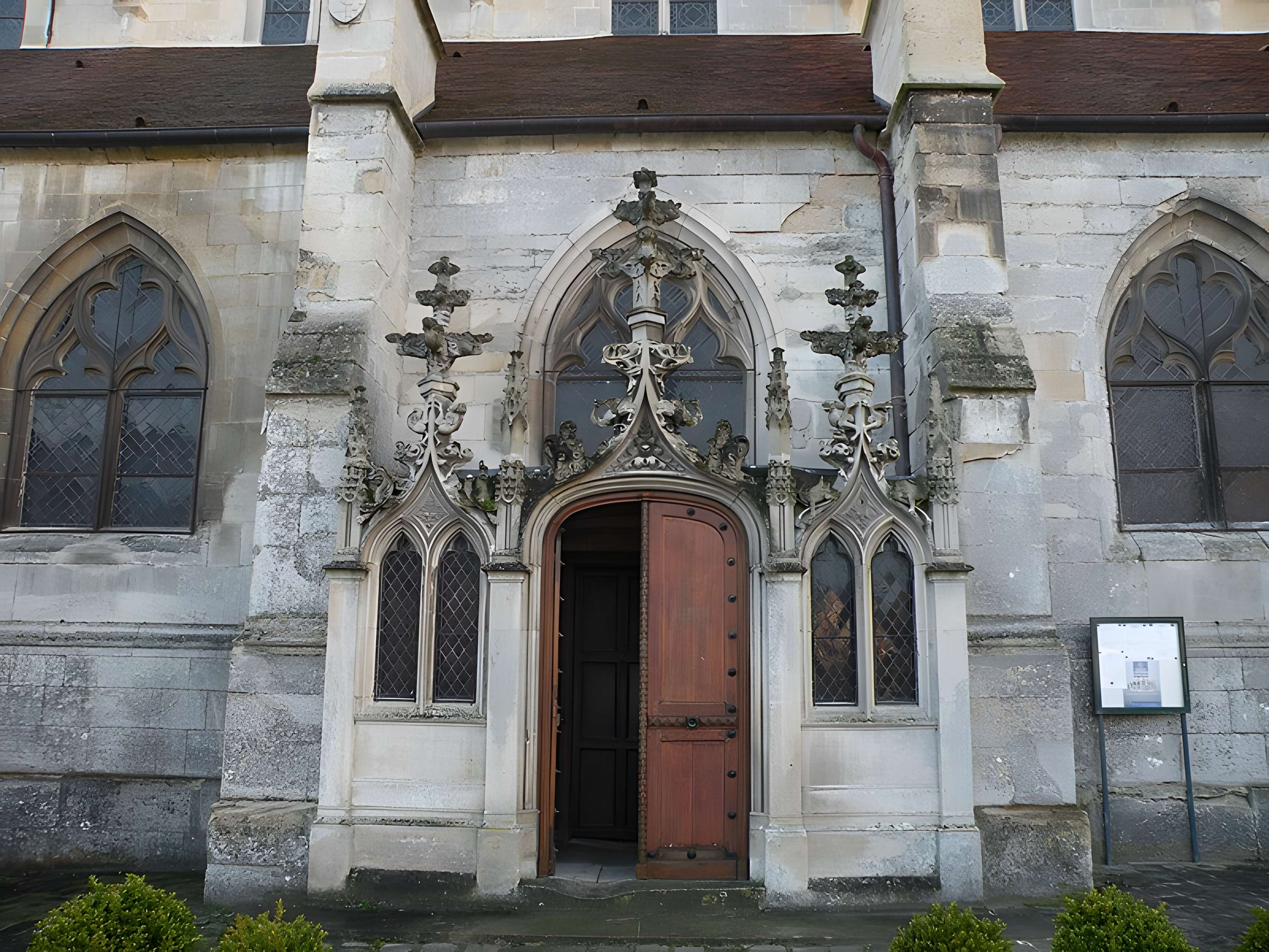 Église Saint-Pierre et Saint-Paul de Précy-sur-Oise