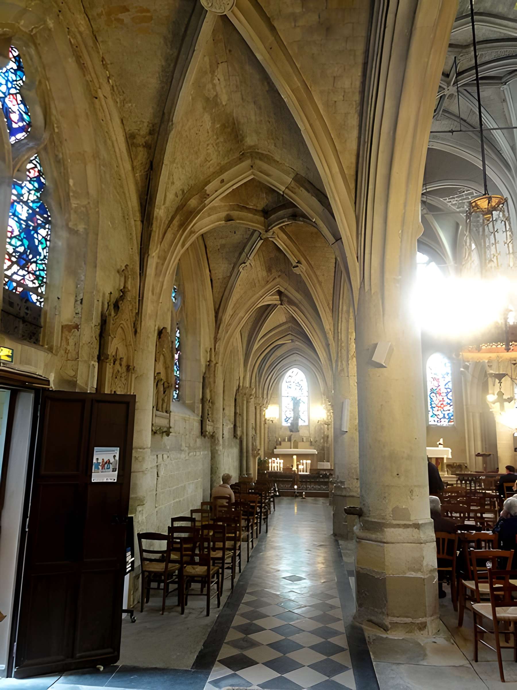 Église Saint-Pierre et Saint-Paul de Précy-sur-Oise