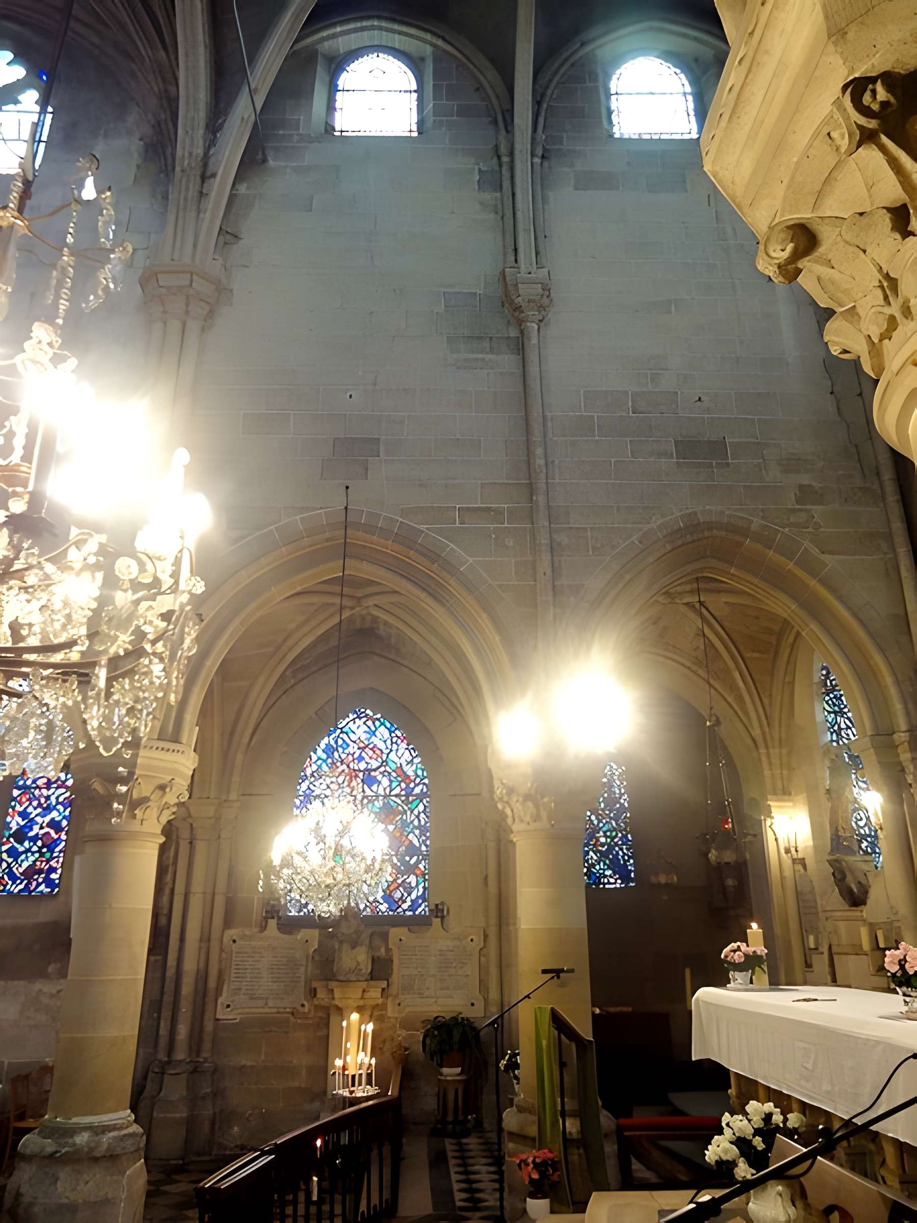 Église Saint-Pierre et Saint-Paul de Précy-sur-Oise