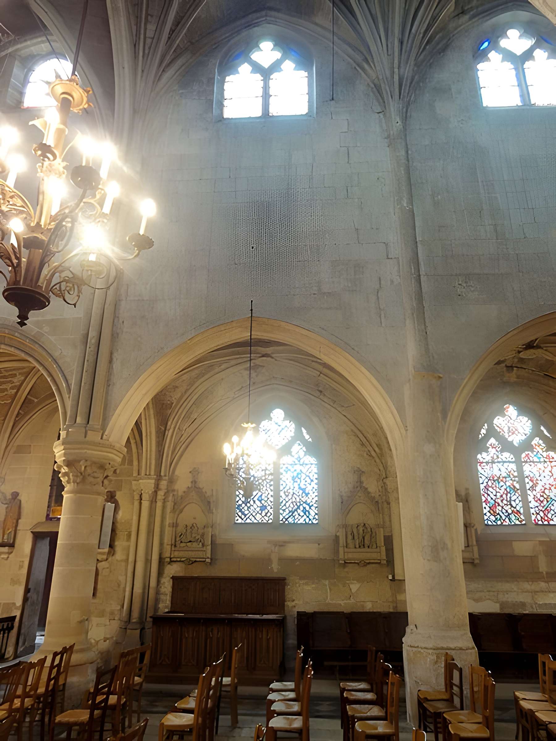 Église Saint-Pierre et Saint-Paul de Précy-sur-Oise