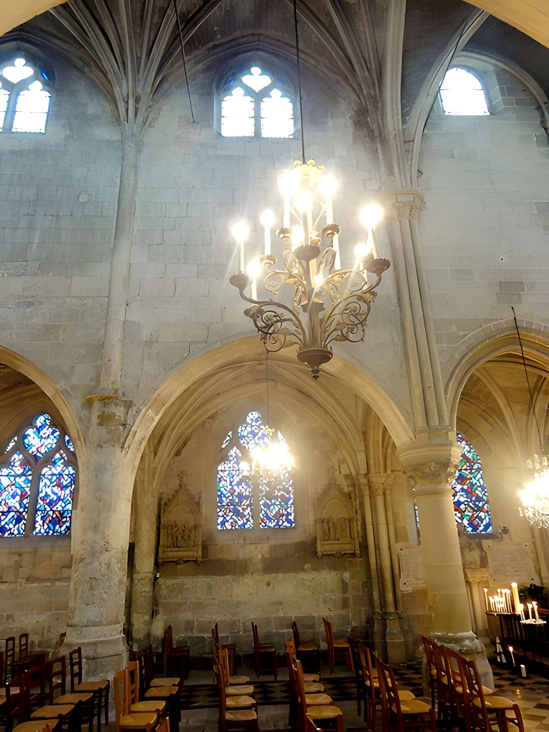 Église Saint-Pierre et Saint-Paul de Précy-sur-Oise