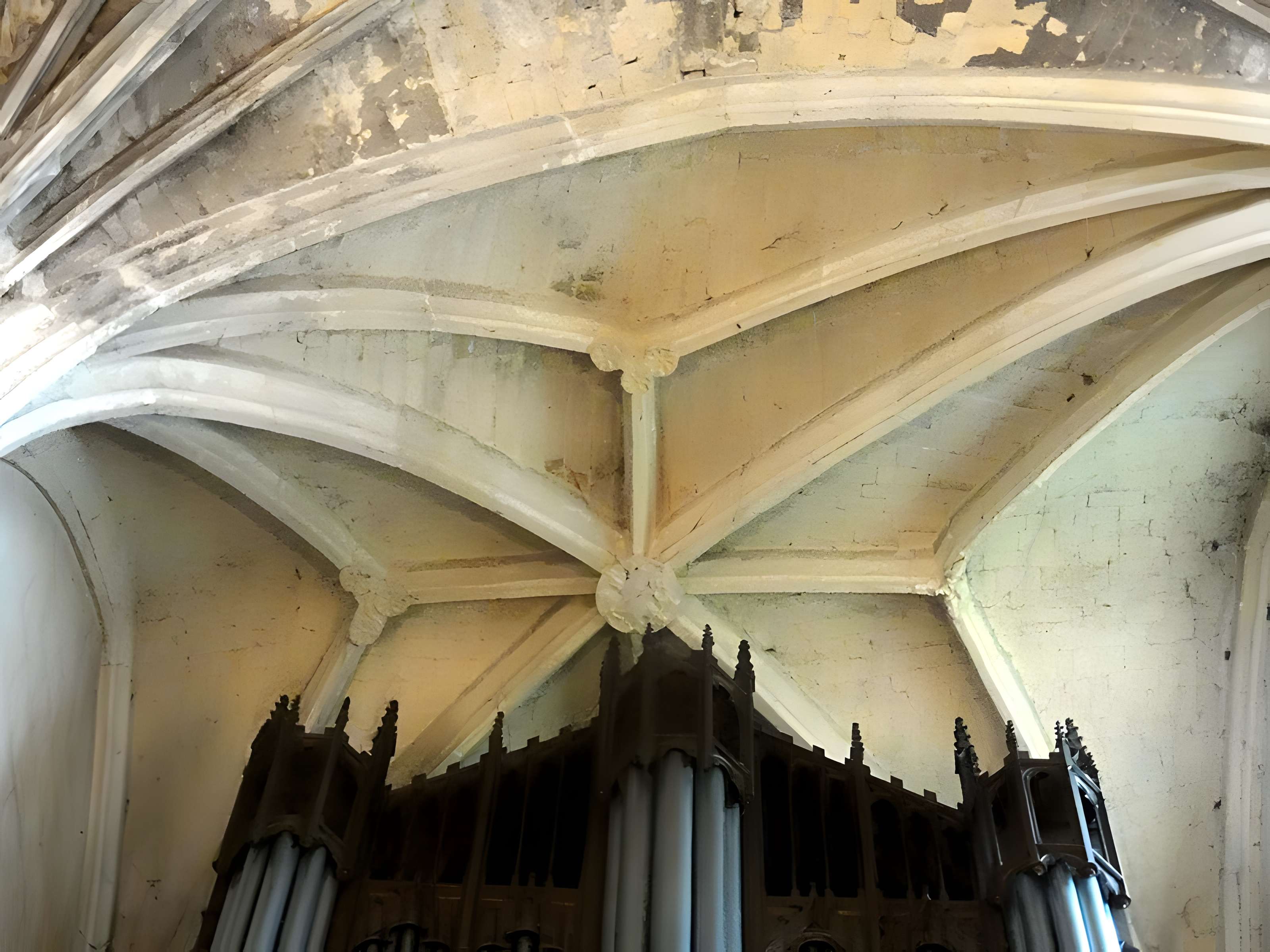 Église Saint-Pierre et Saint-Paul de Précy-sur-Oise