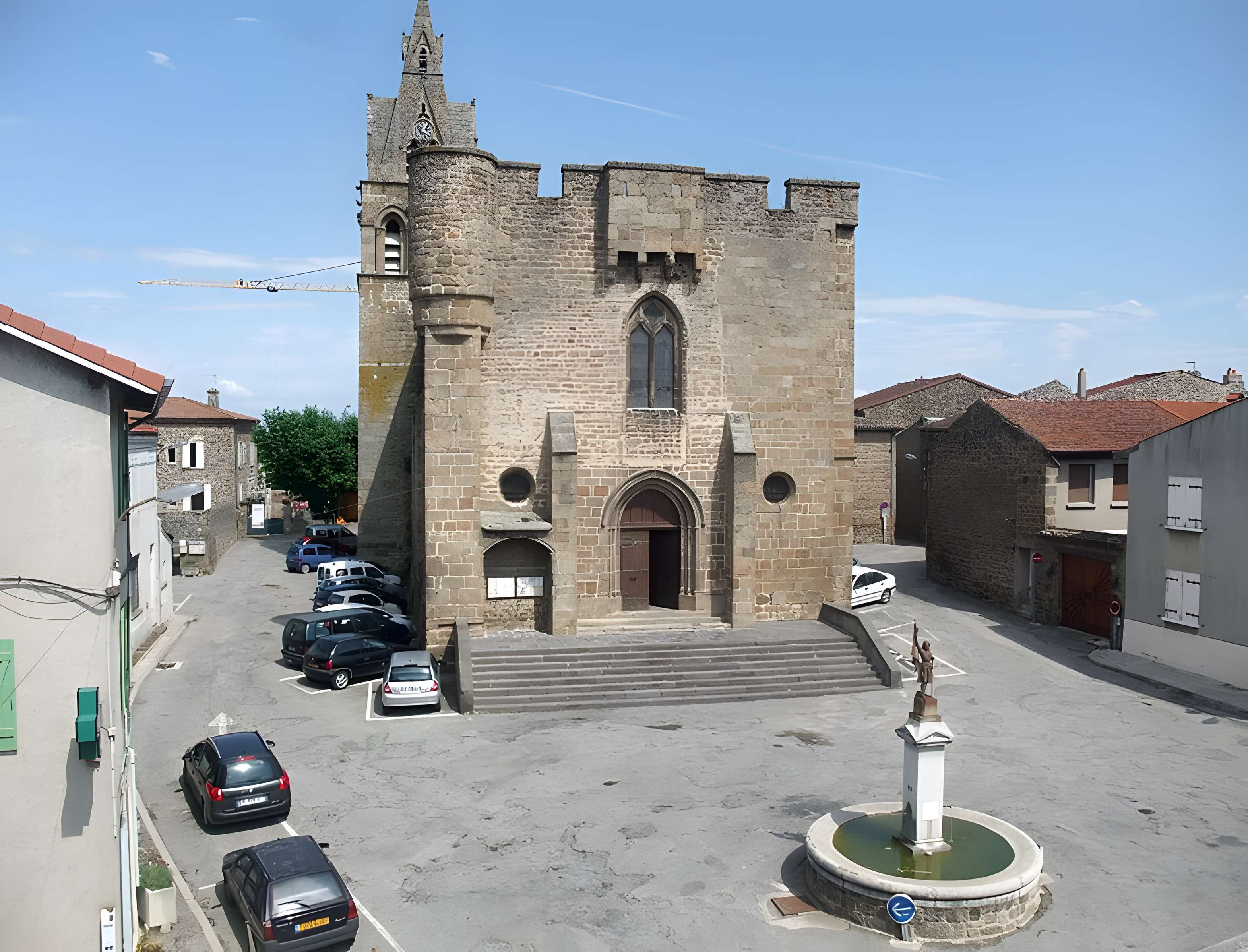 Église Saint-Pierre-aux-Liens de Quintenas
