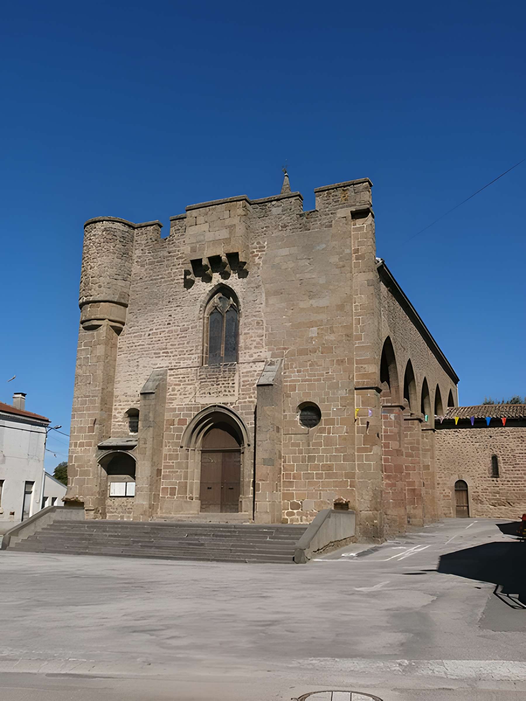 Église Saint-Pierre-aux-Liens de Quintenas