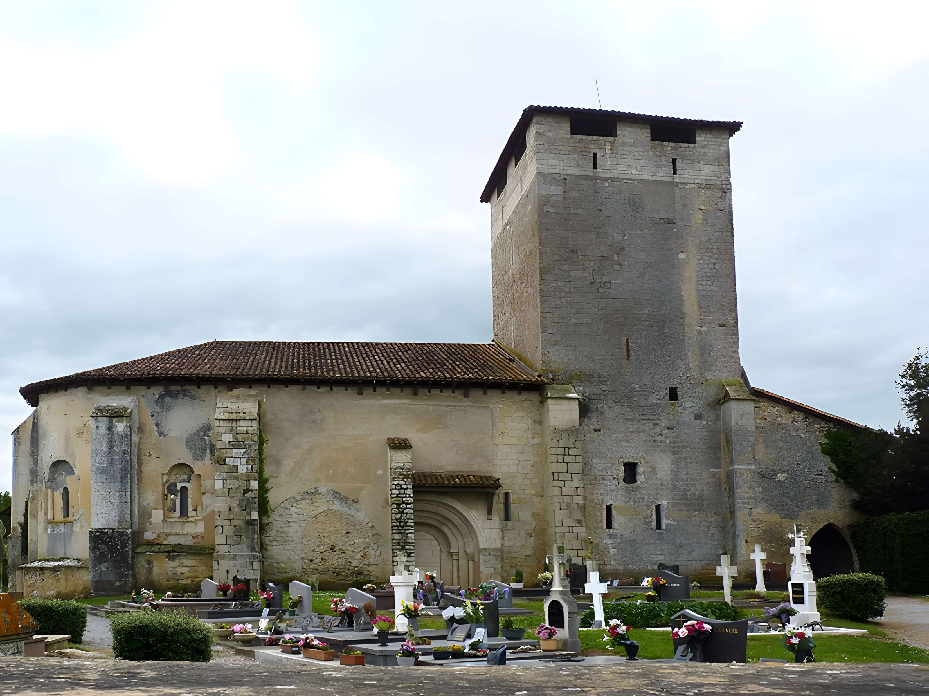Église Saint-Pierre-Brocas de Montaut