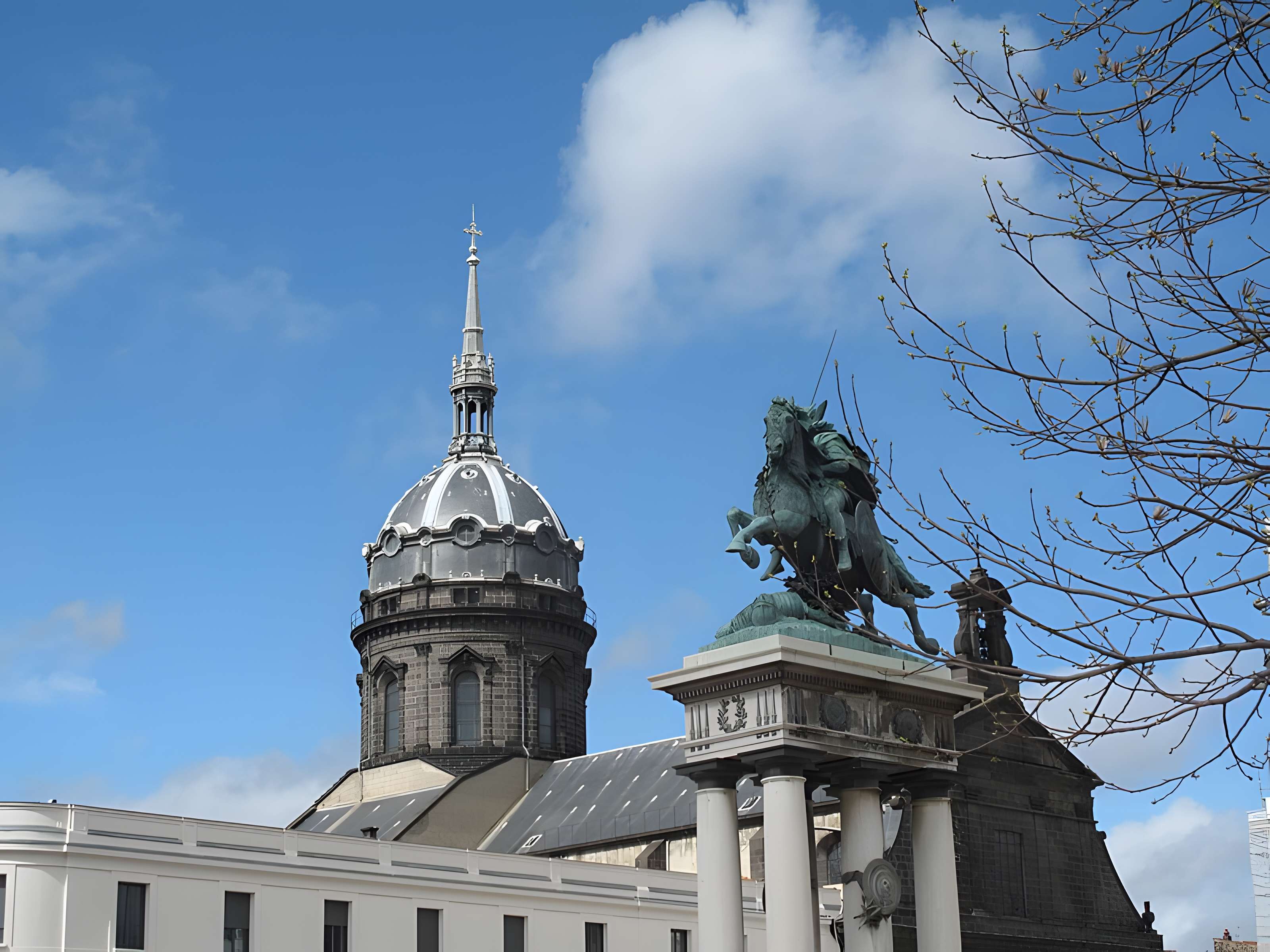 Église Saint-Pierre-des-Minimes de Clermont-Ferrand
