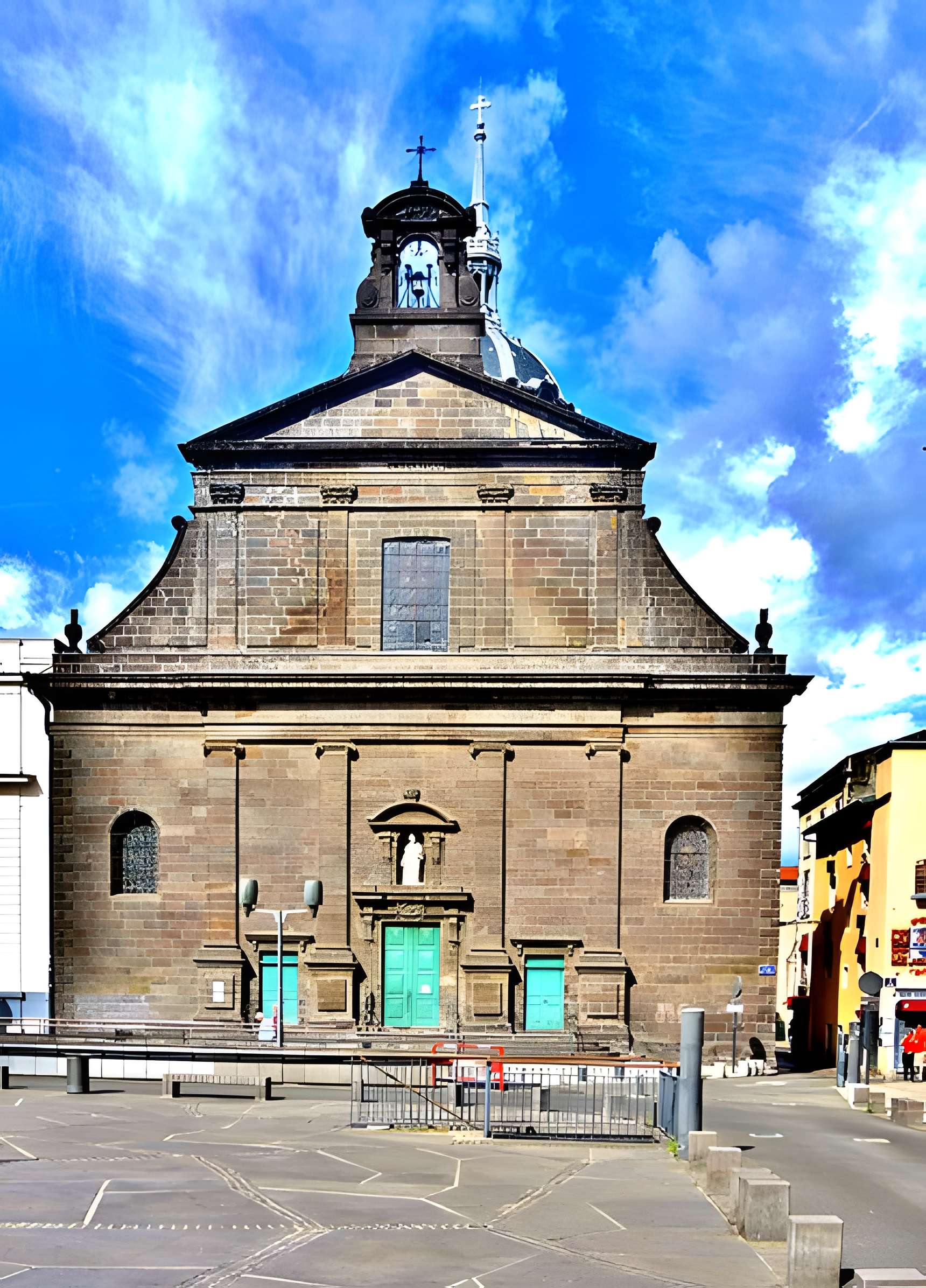 Église Saint-Pierre-des-Minimes de Clermont-Ferrand