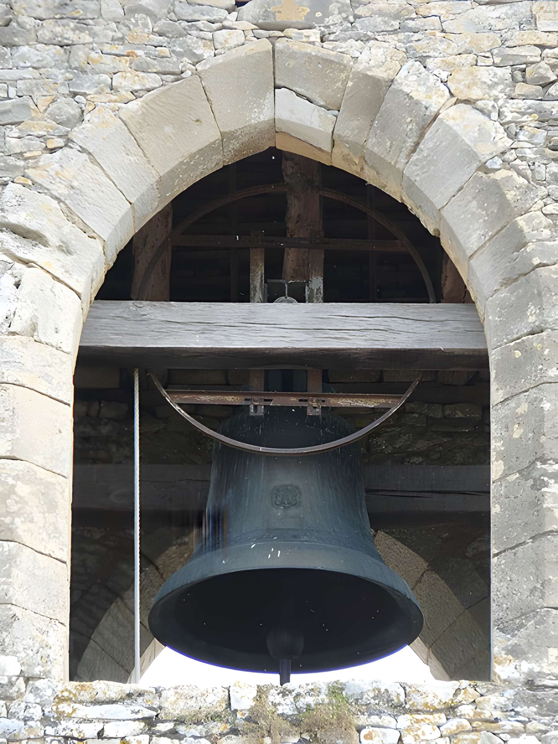 Église Saint-Pierre-ès-Liens de Cabans