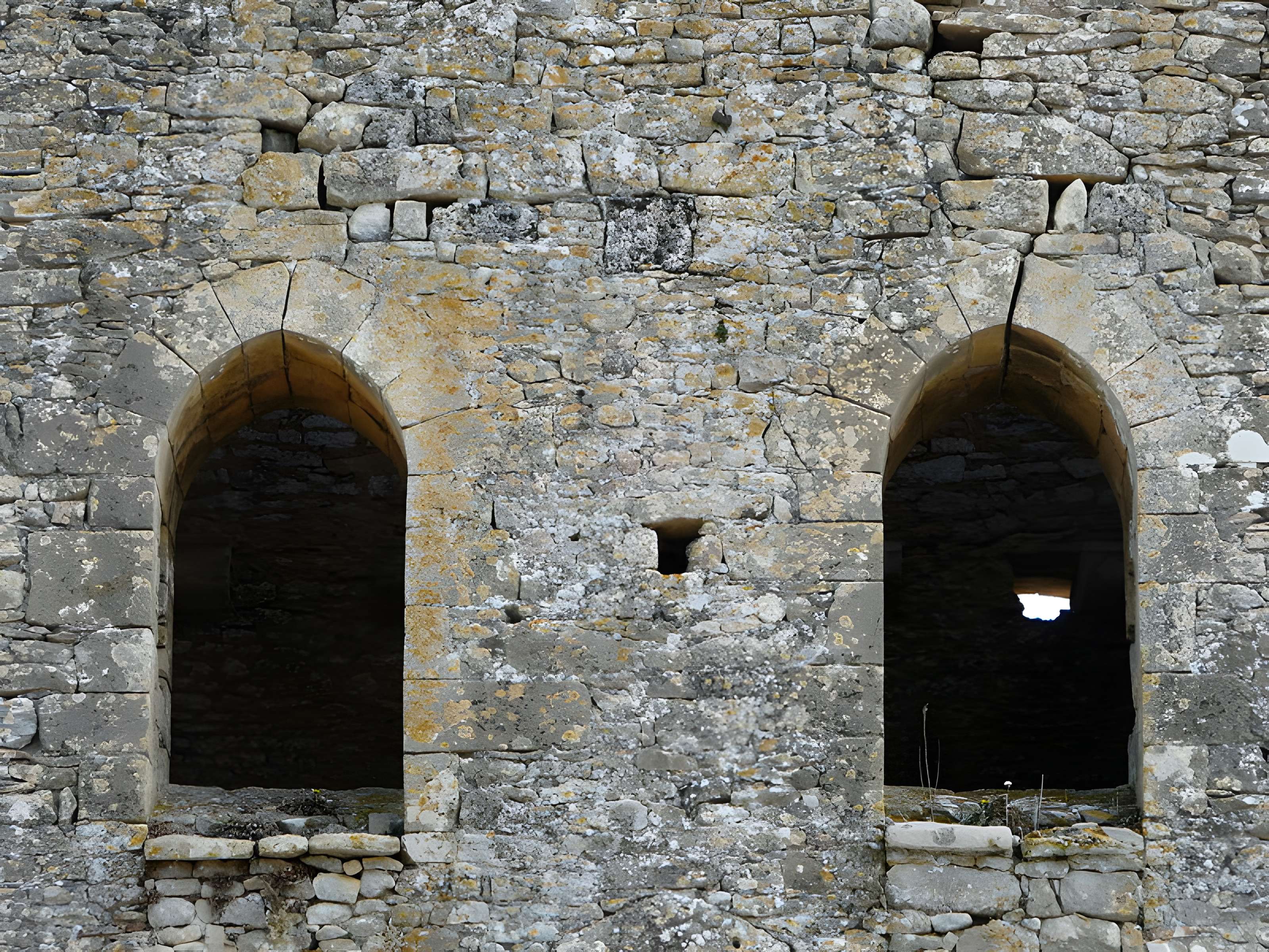 Église Saint-Pierre-ès-Liens de Cabans