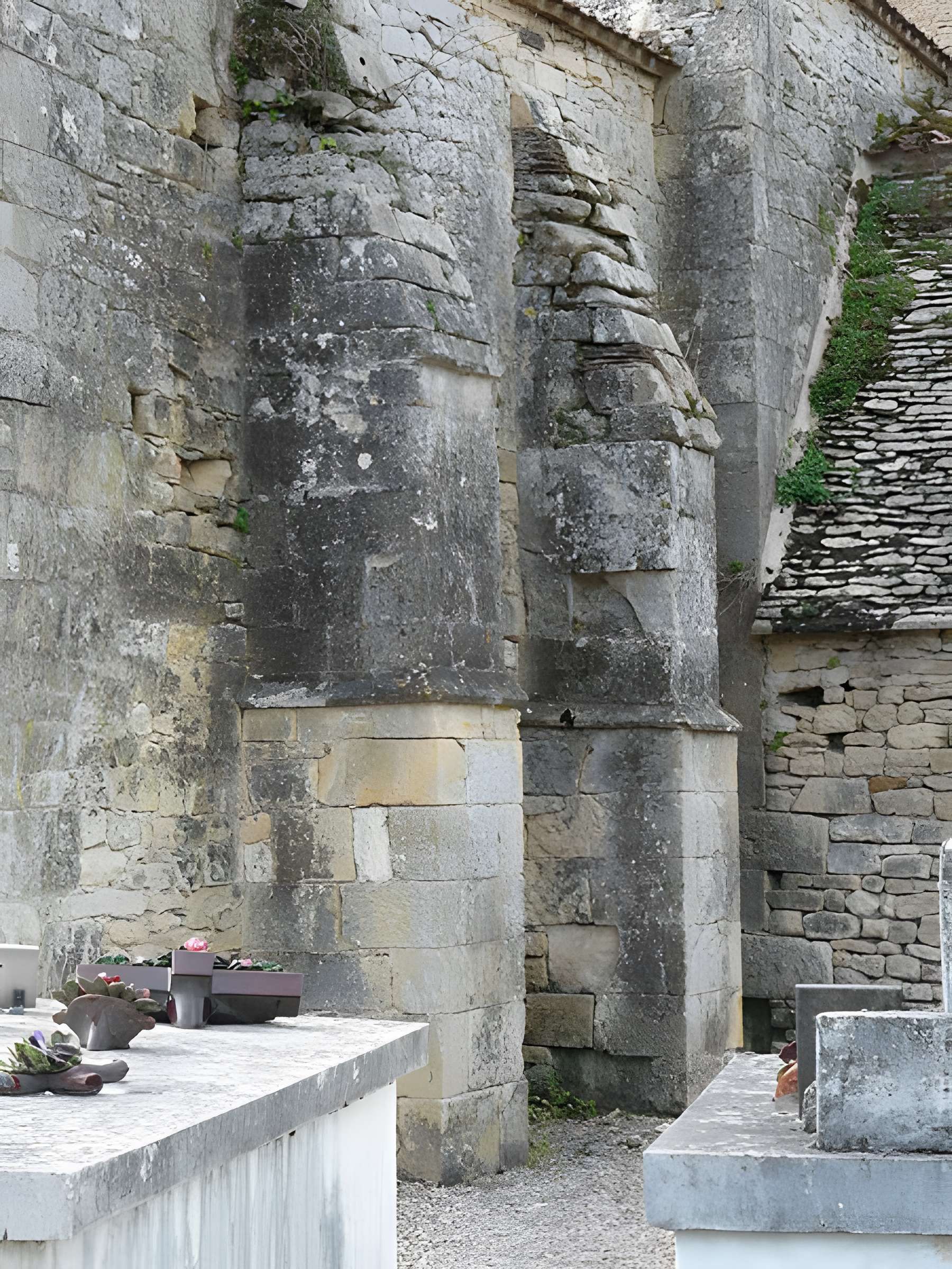 Église Saint-Pierre-ès-Liens de Cabans