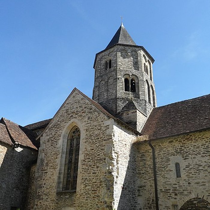 Photo de Église Saint-Pierre-ès-Liens de Jumilhac-le-Grand